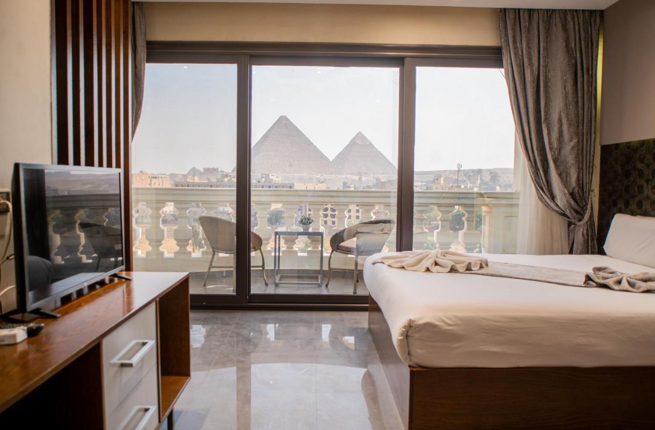 New Pyramids Eyes Hotel Kairó Kültér fotó