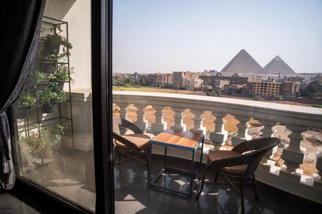 New Pyramids Eyes Hotel Kairó Kültér fotó